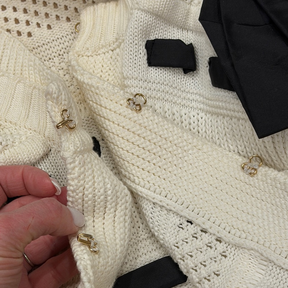 VALENTINO Bow Sweater Sz 42 - Picture 4 of 4